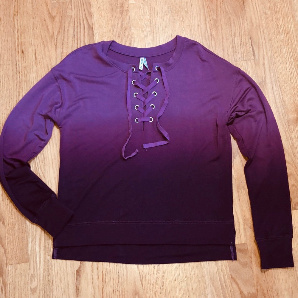 Ombré tie in front long sleeve